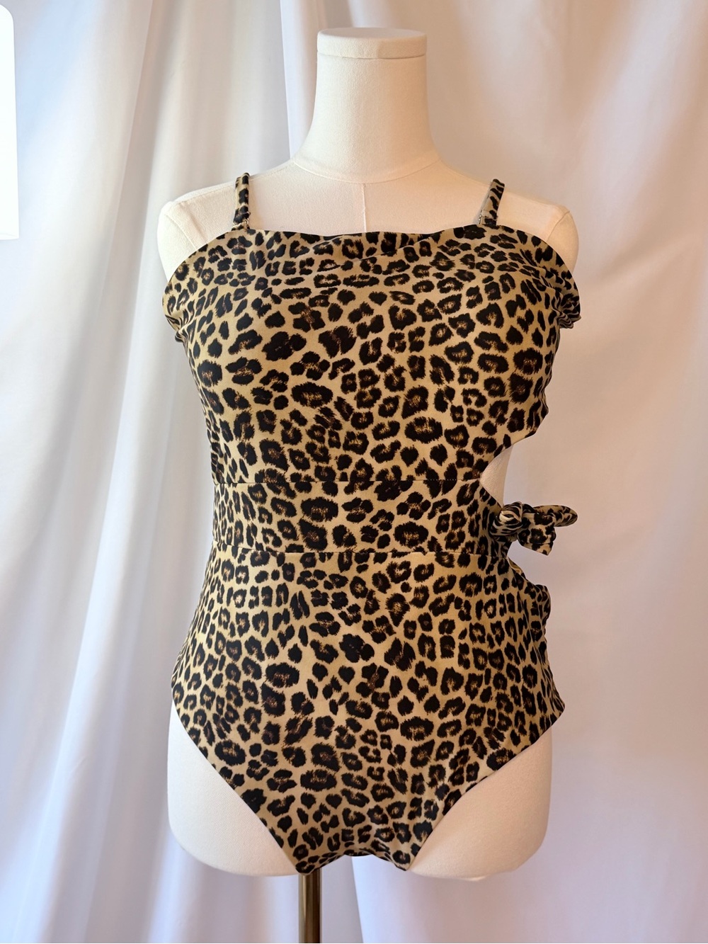 Leopard Print Tie-Side Bodysuit in Brown/Black